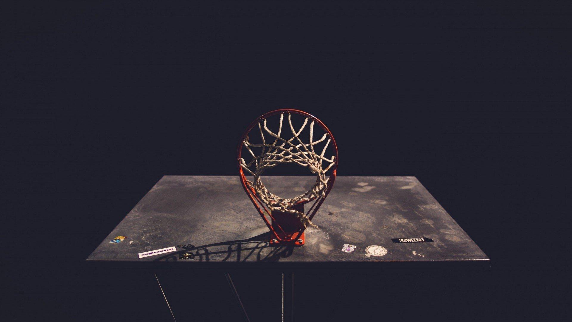 英超节奏之争，纽卡、切尔西、曼联净比赛时间垫底引发战术反思