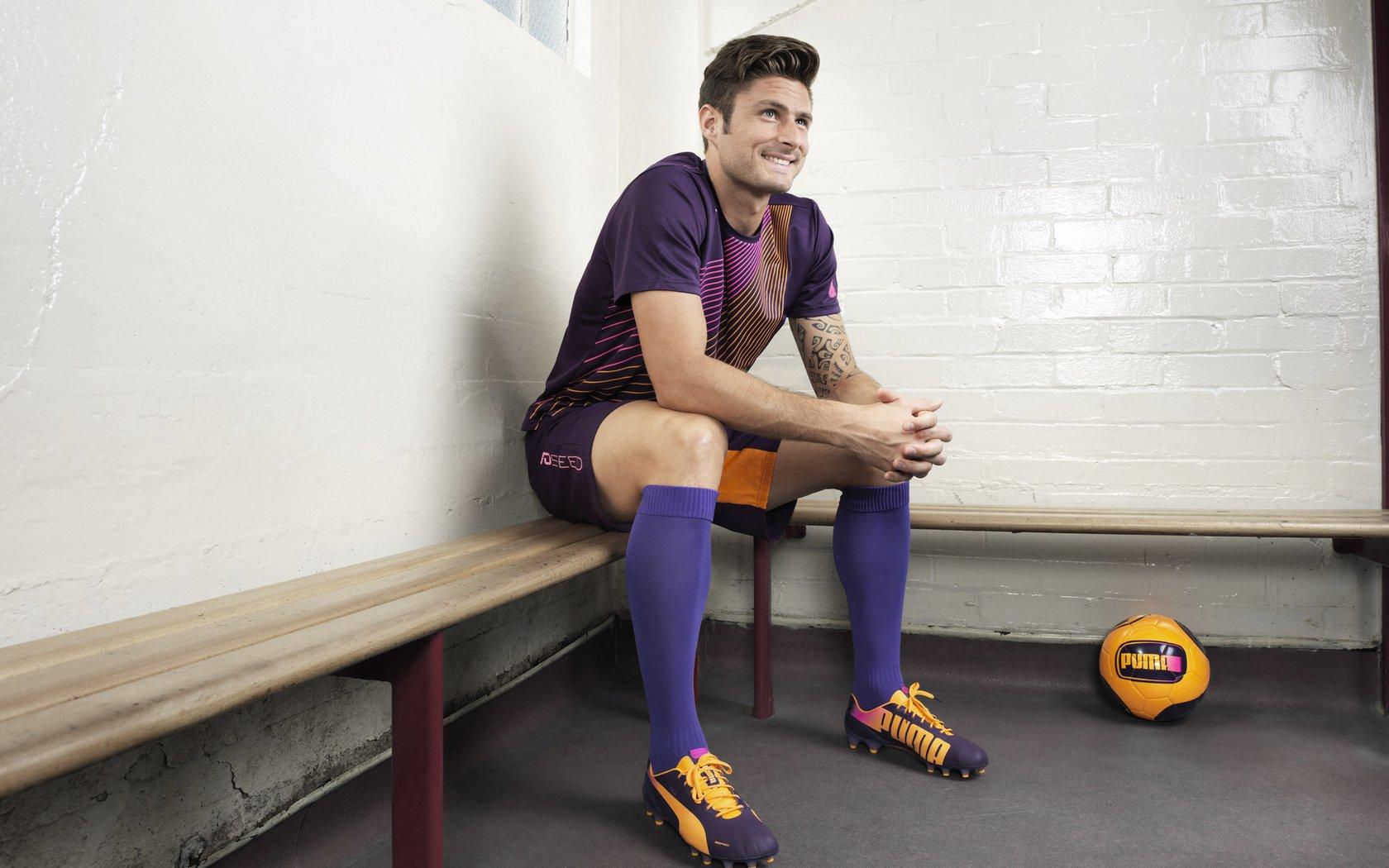 重磅前瞻,西班牙人主场迎战赫罗纳!五大主力火力全开,欧战席位稳了?